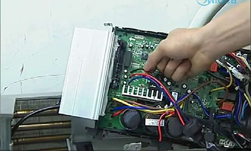 白城美的空调电话是多少